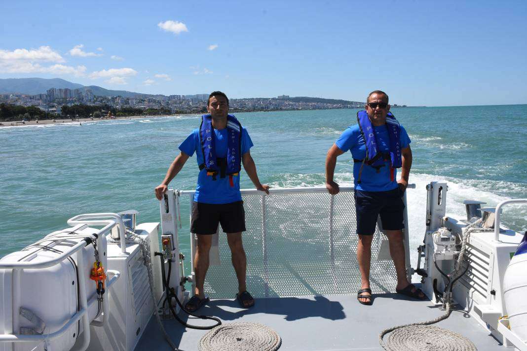 Denize girenleri havadan, karadan ve denizden uyardılar - Resim: 8